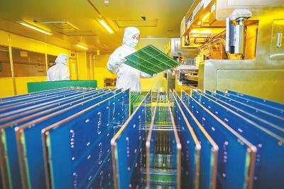 產業興川邁出鏗鏘步伐